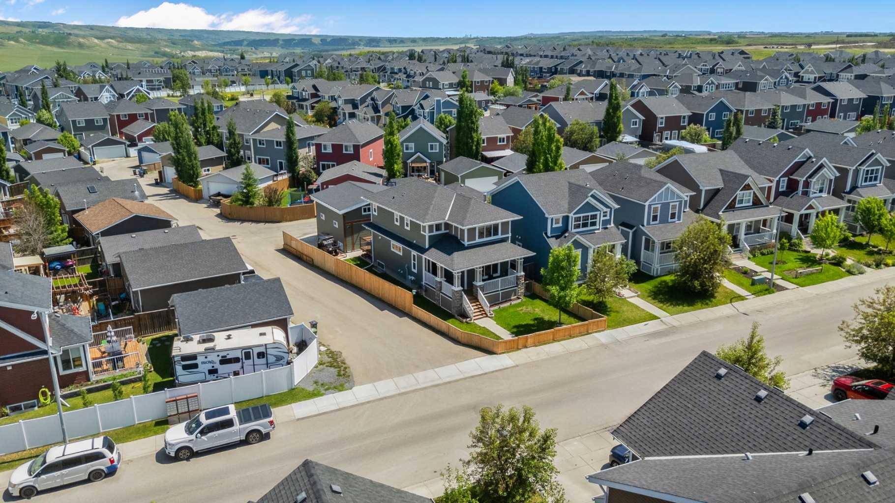 Cochrane, AB T4C 0J5,97 River Heights CRES