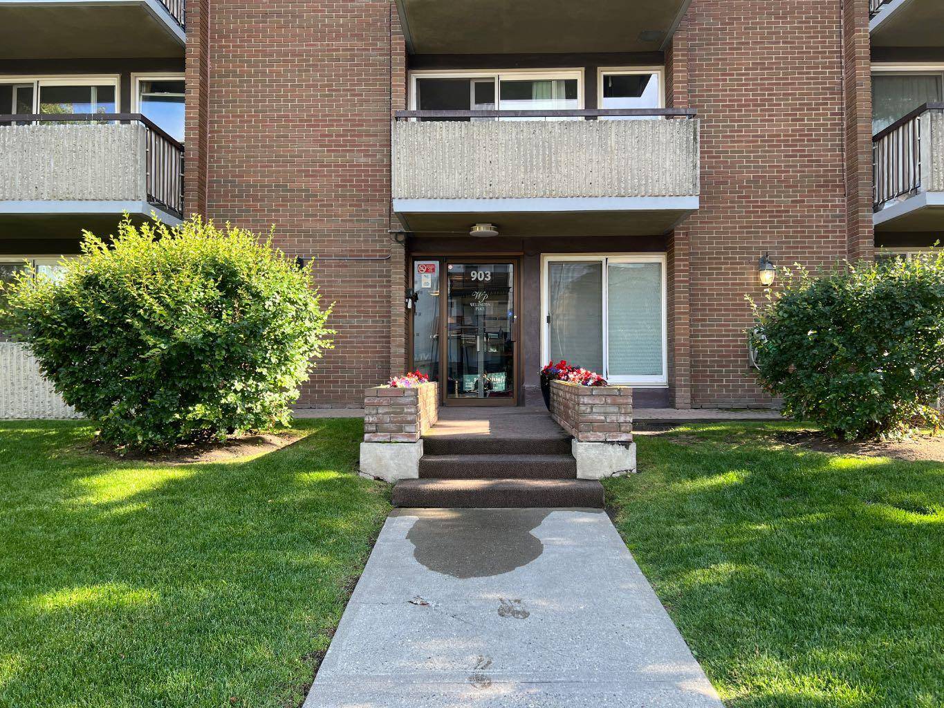 Calgary, AB T2T 0H8,903 19 AVE SW #410