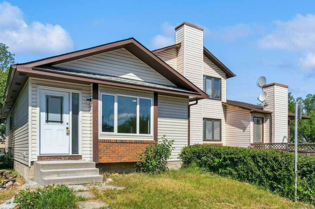 152 Deerview WAY SE, Calgary, AB T2J 6K3