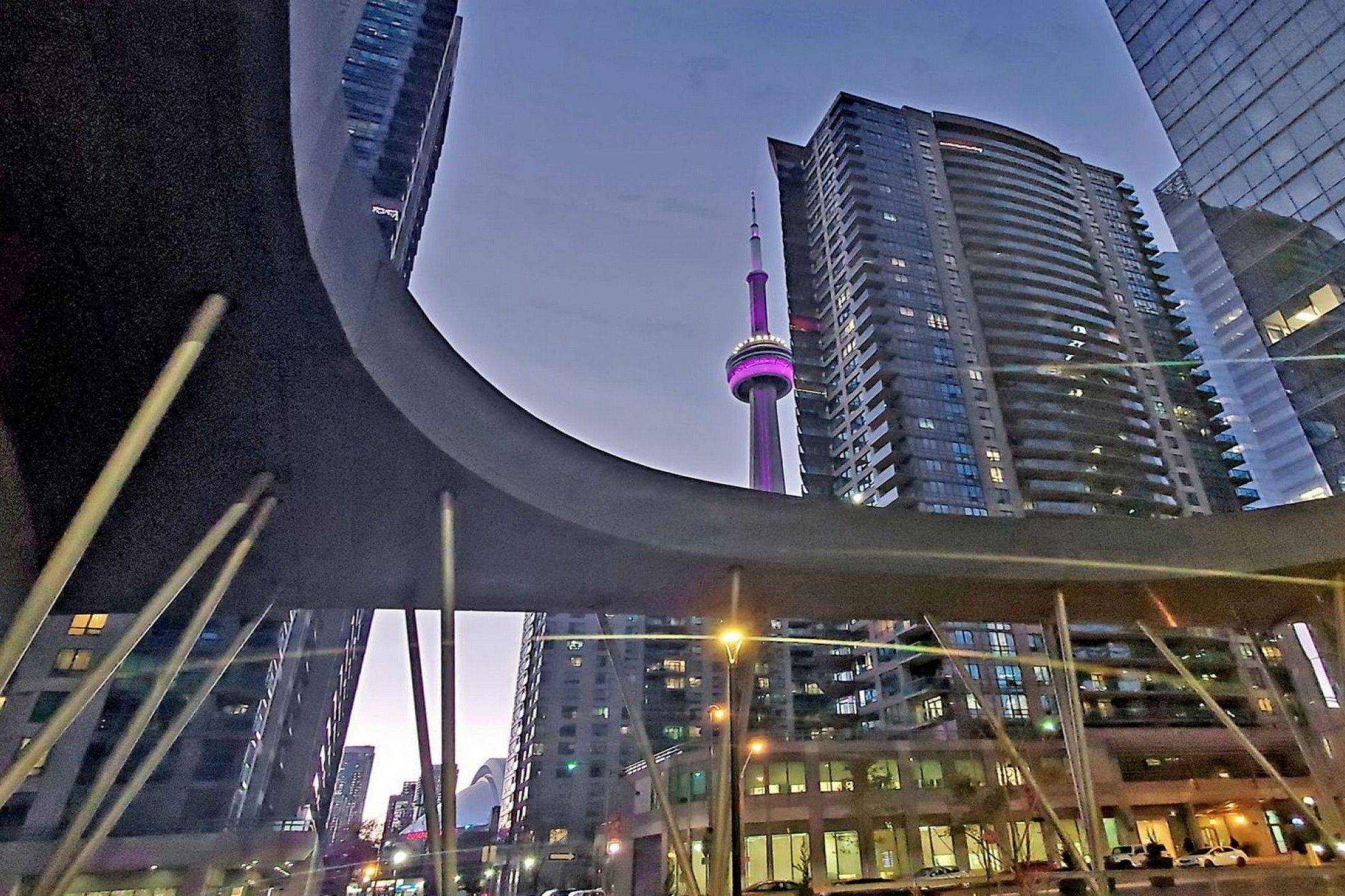 12 York ST #710, Toronto C01, ON M5J 2Z2