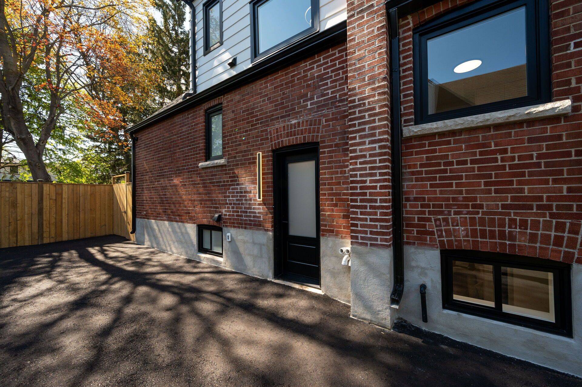 Toronto E04, ON M1R 1J8,54 Hexham DR #BSMT