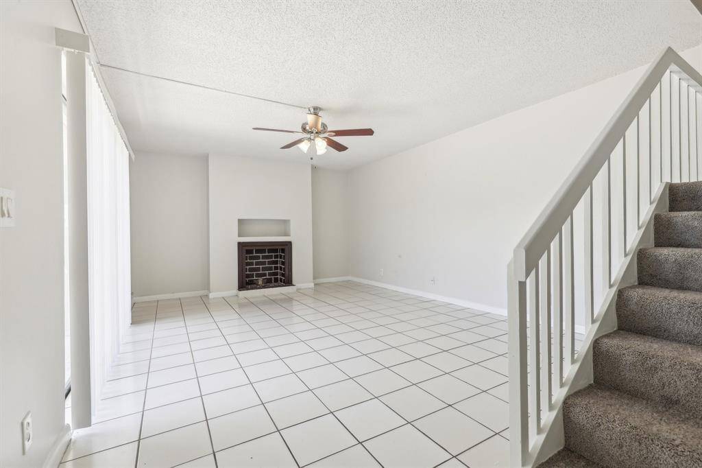 West Palm Beach, FL 33406,1660 Forest Lakes Cir