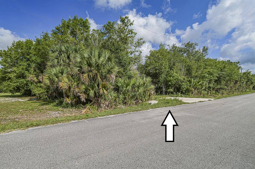 Okeechobee, FL 34972,30651 NE 23rd Way