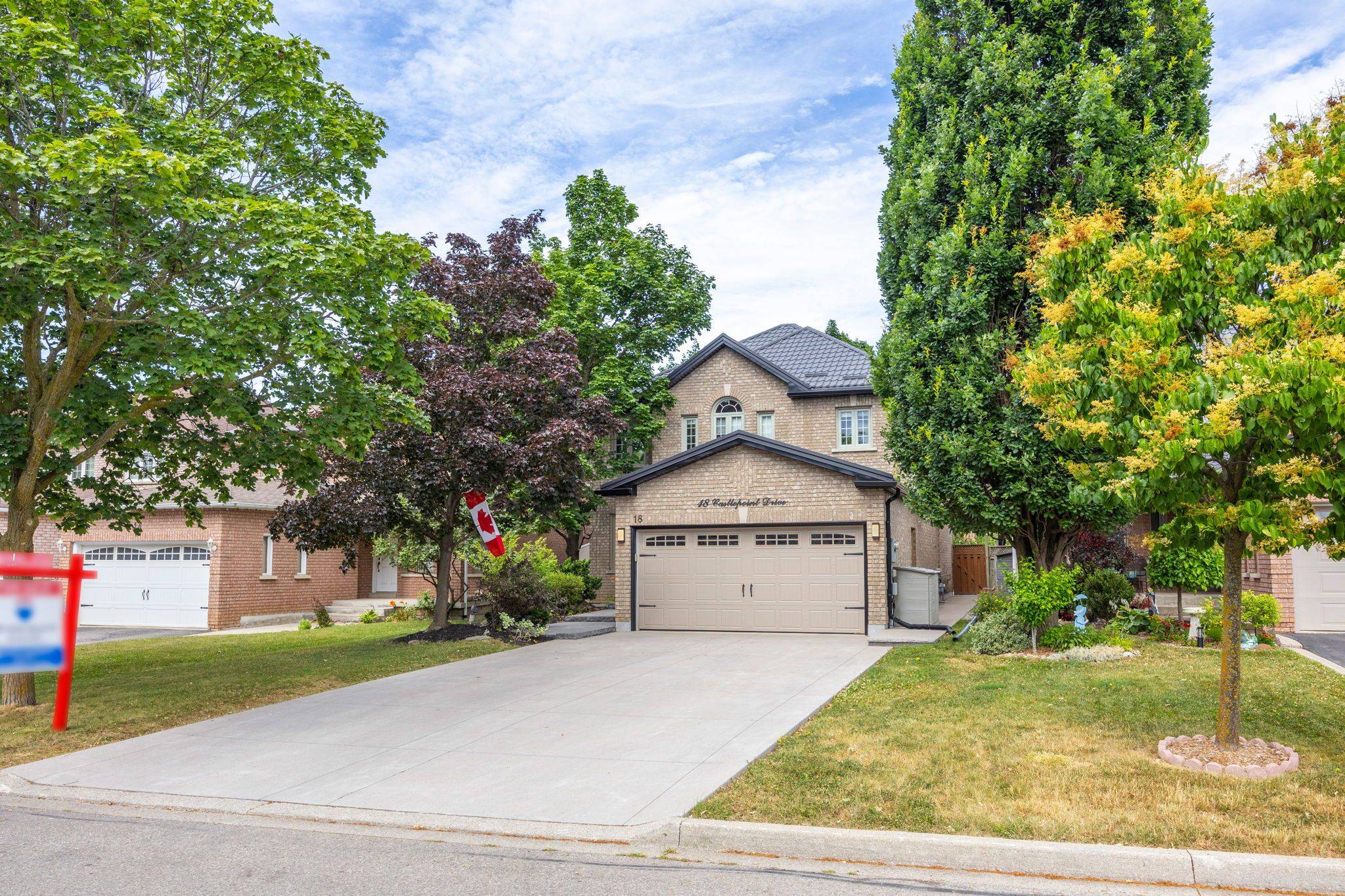 Vaughan, ON L4H 1C1,18 Castlepoint DR