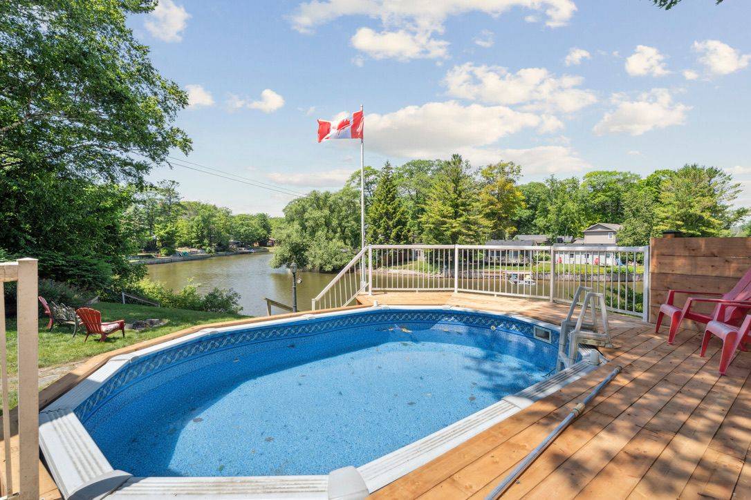 Wasaga Beach, ON L9Z 2T9,400 Oxbow Park DR