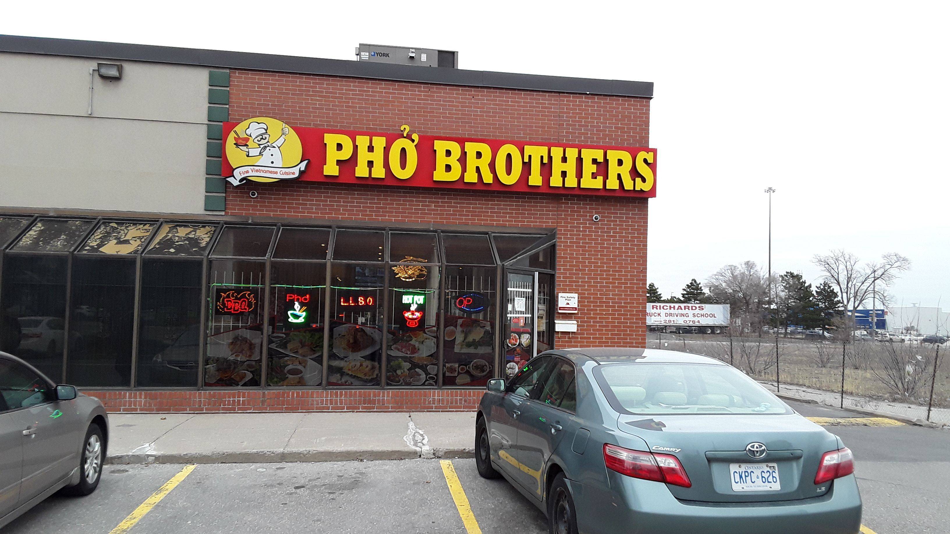 Mississauga, ON L4Y 4C4,2555 Dixie RD #15