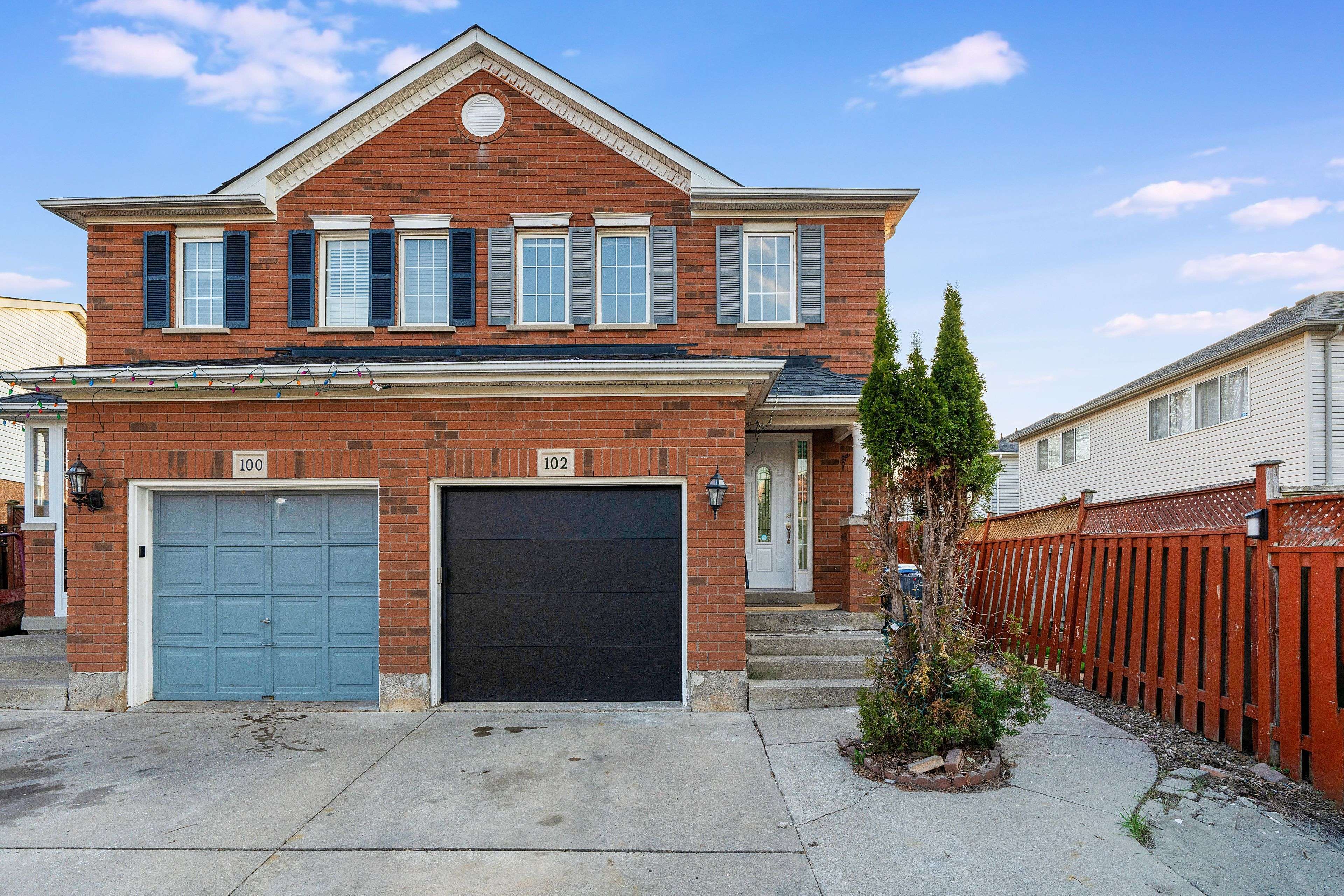 Brampton, ON L6R 2E8,102 Bunchberry WAY
