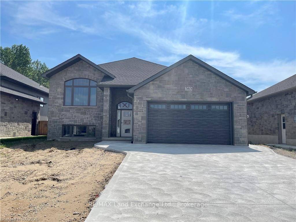 383 RIDGE ST, Saugeen Shores, ON N0H 2C3