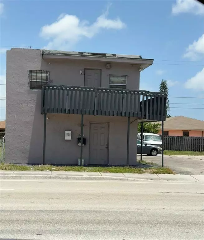 Hollywood, FL 33023,5621 Pembroke Rd