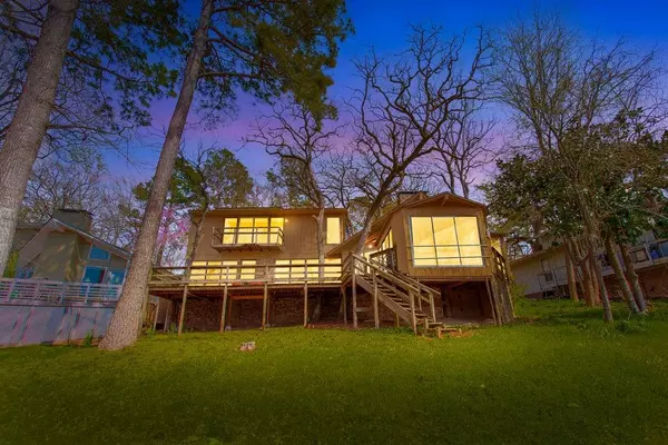 546 E Hideaway Lane, Hideaway, TX 75771