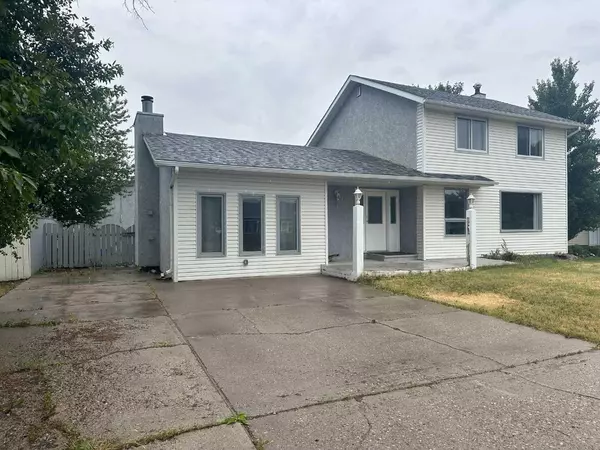 5610 56 ST, Taber, AB T1G 1L4
