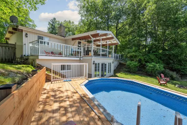 Wasaga Beach, ON L9Z 2T9,400 Oxbow Park DR