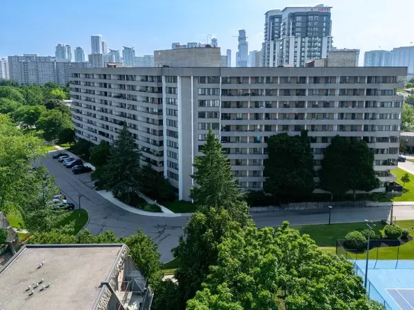 Mississauga, ON L5A 3S9,1320 Mississauga Valley BLVD #404