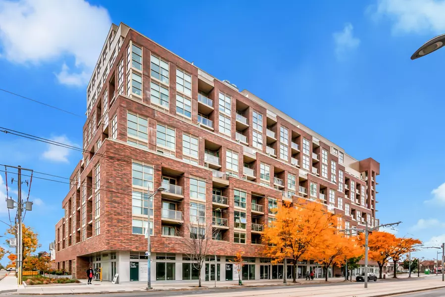 1787 St Clair AVE W #621, Toronto W03, ON M6N 1J6