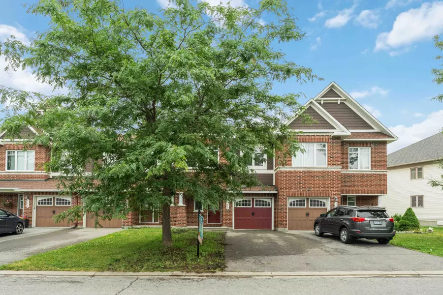 163 Garrity CRES, Barrhaven, ON K2J 3T5