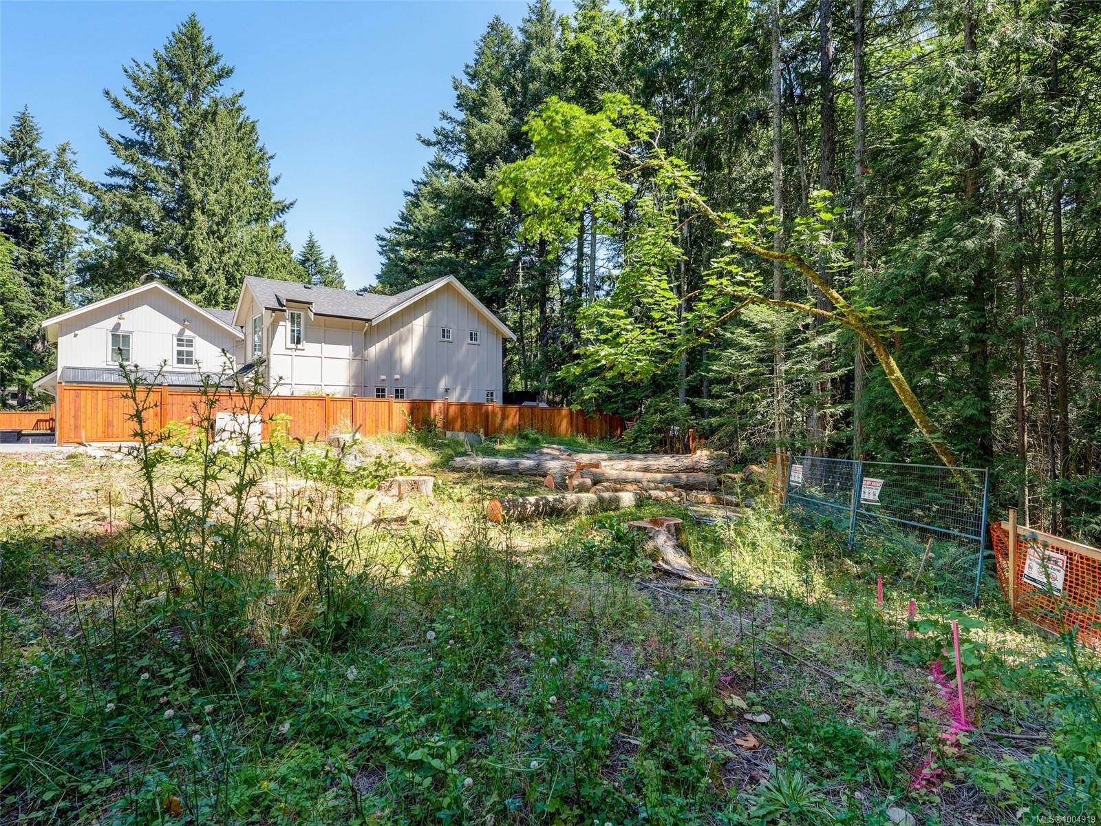 Saanich, BC V8Y 1X3,5145 Del Monte Ave #Lot 4