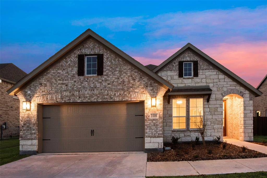 108 Skyward Lane, Caddo Mills, TX 75135