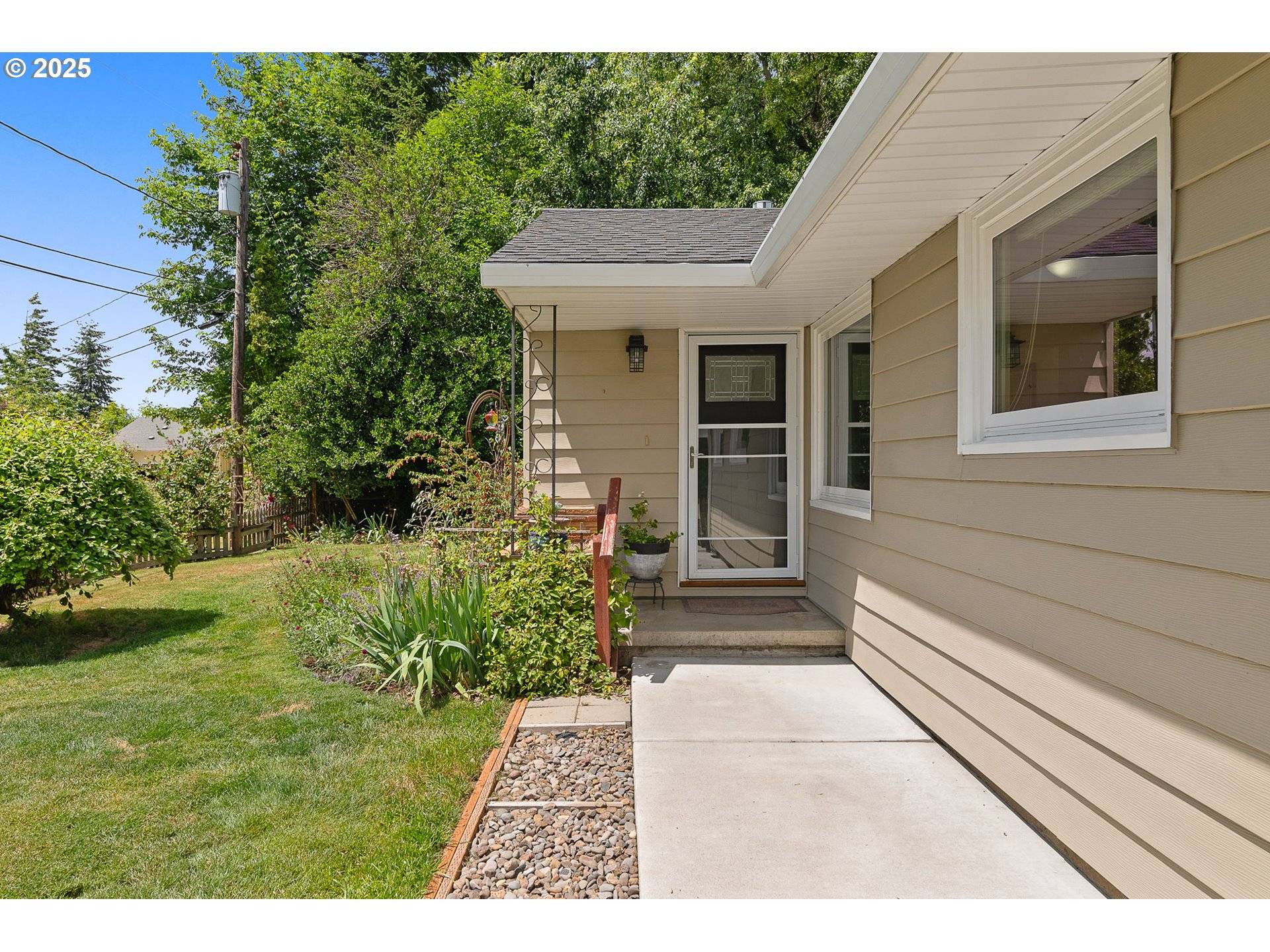 Portland, OR 97225,4545 SW POPLAR LN