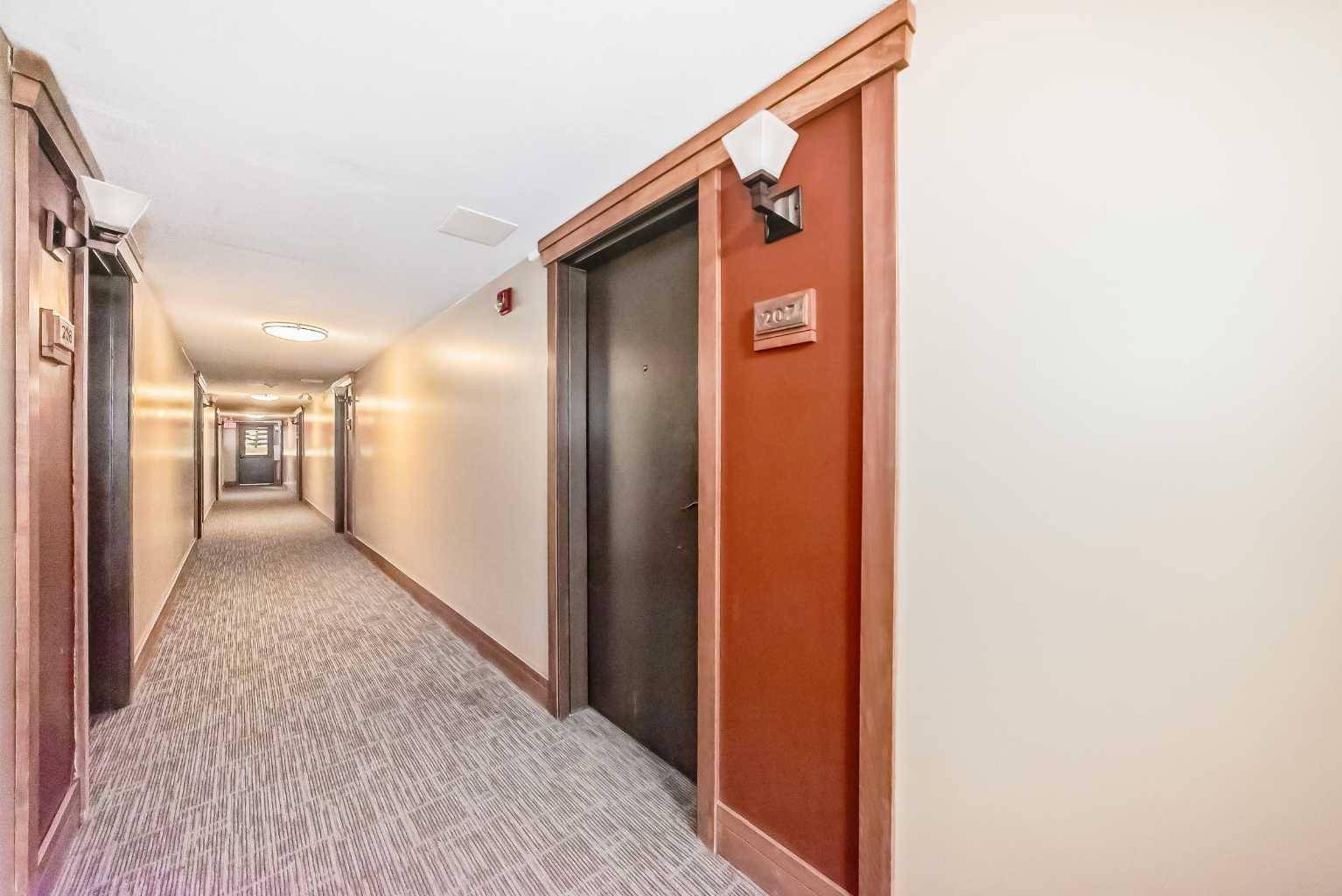 Calgary, AB T2S 1H3,315 50 AVE Southwest #207
