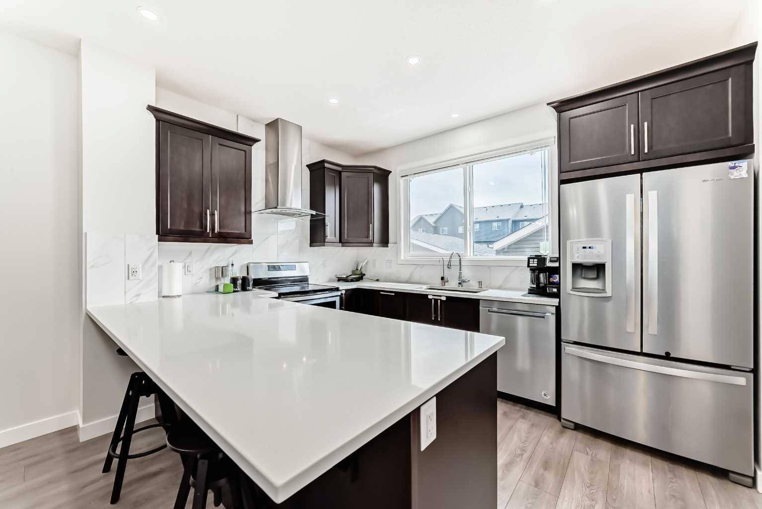 Calgary, AB T2X 4H5,59 Belmont GDNS SW