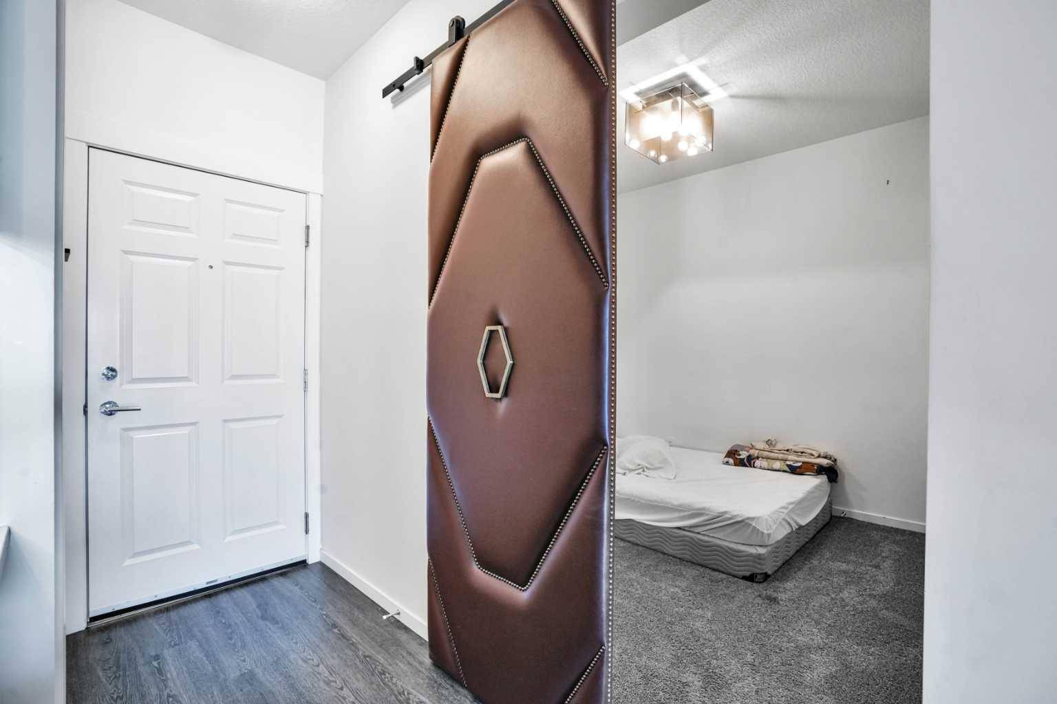 Calgary, AB T3P 1P5,298 Sage Meadows PARK NW #1114