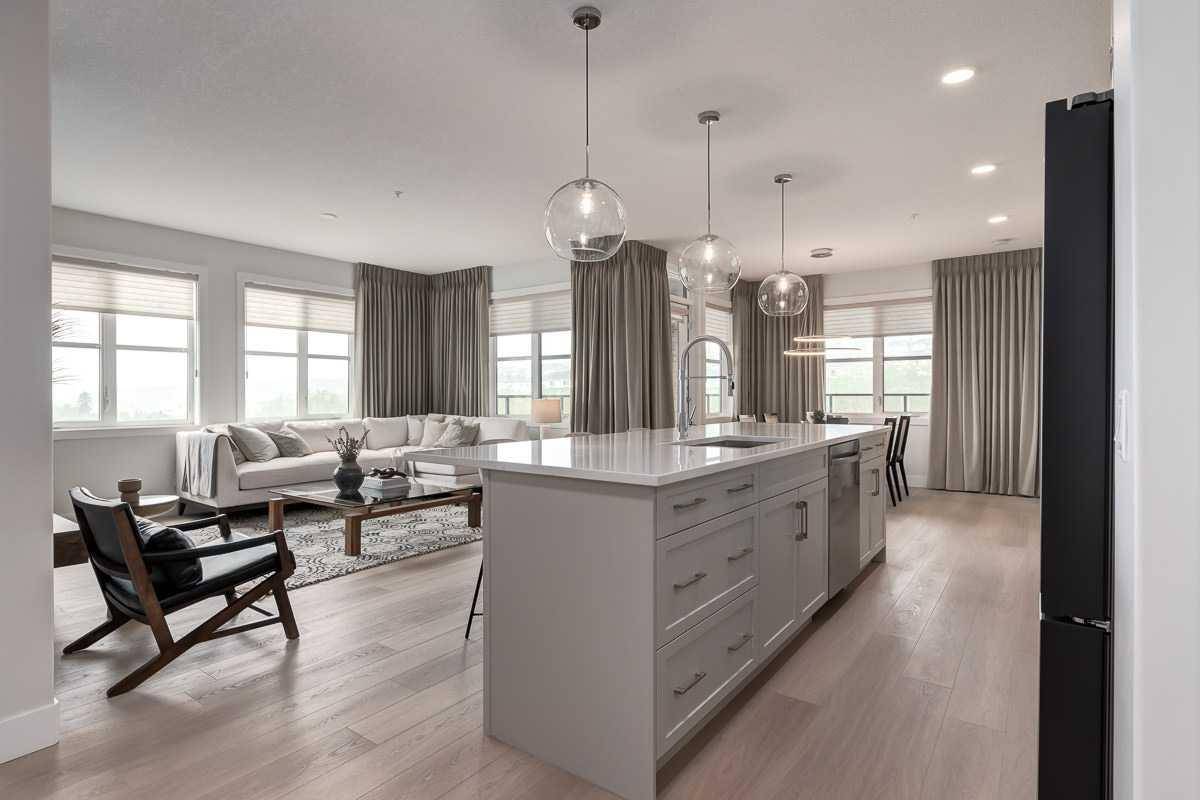 Calgary, AB X0X 0X0,63 Arbour Lake CT Northwest #1110