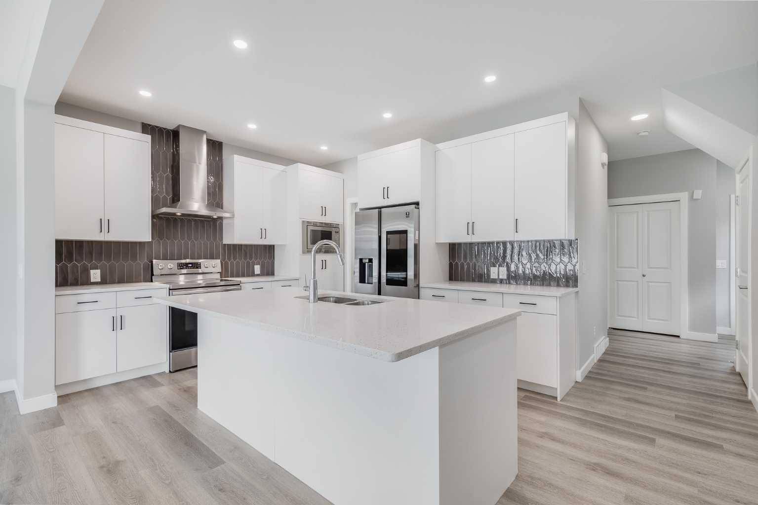 Calgary, AB T3P1V8,33 Evansfield Gate Northwest