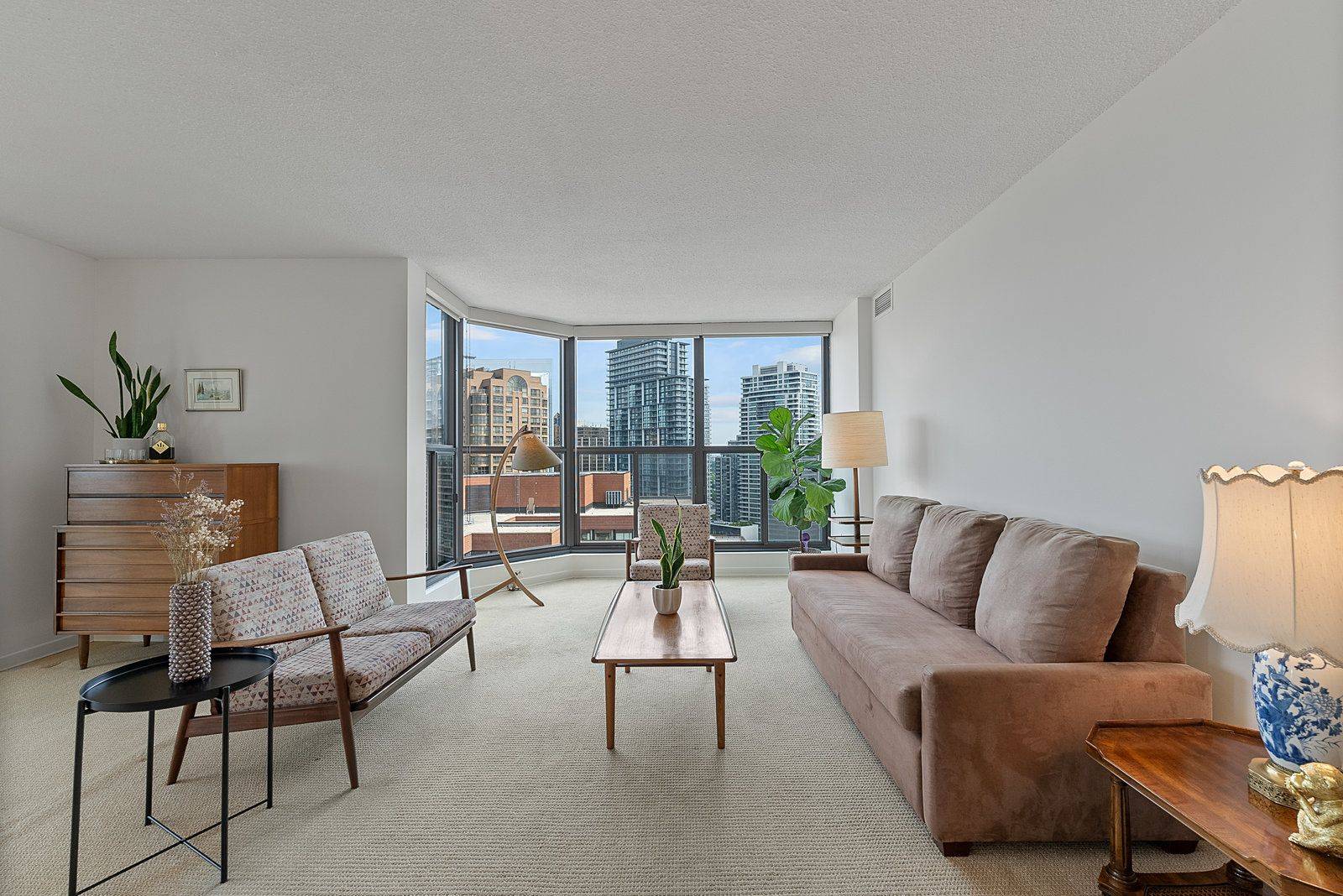 Toronto C07, ON M2N 6G8,33 Elmhurst AVE #2209
