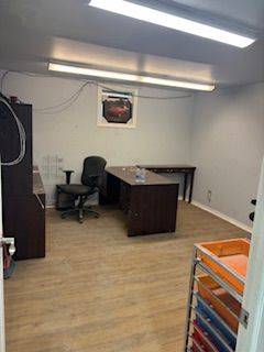 Toronto E07, ON M1S 1P9,2410 Midland AVE #8A