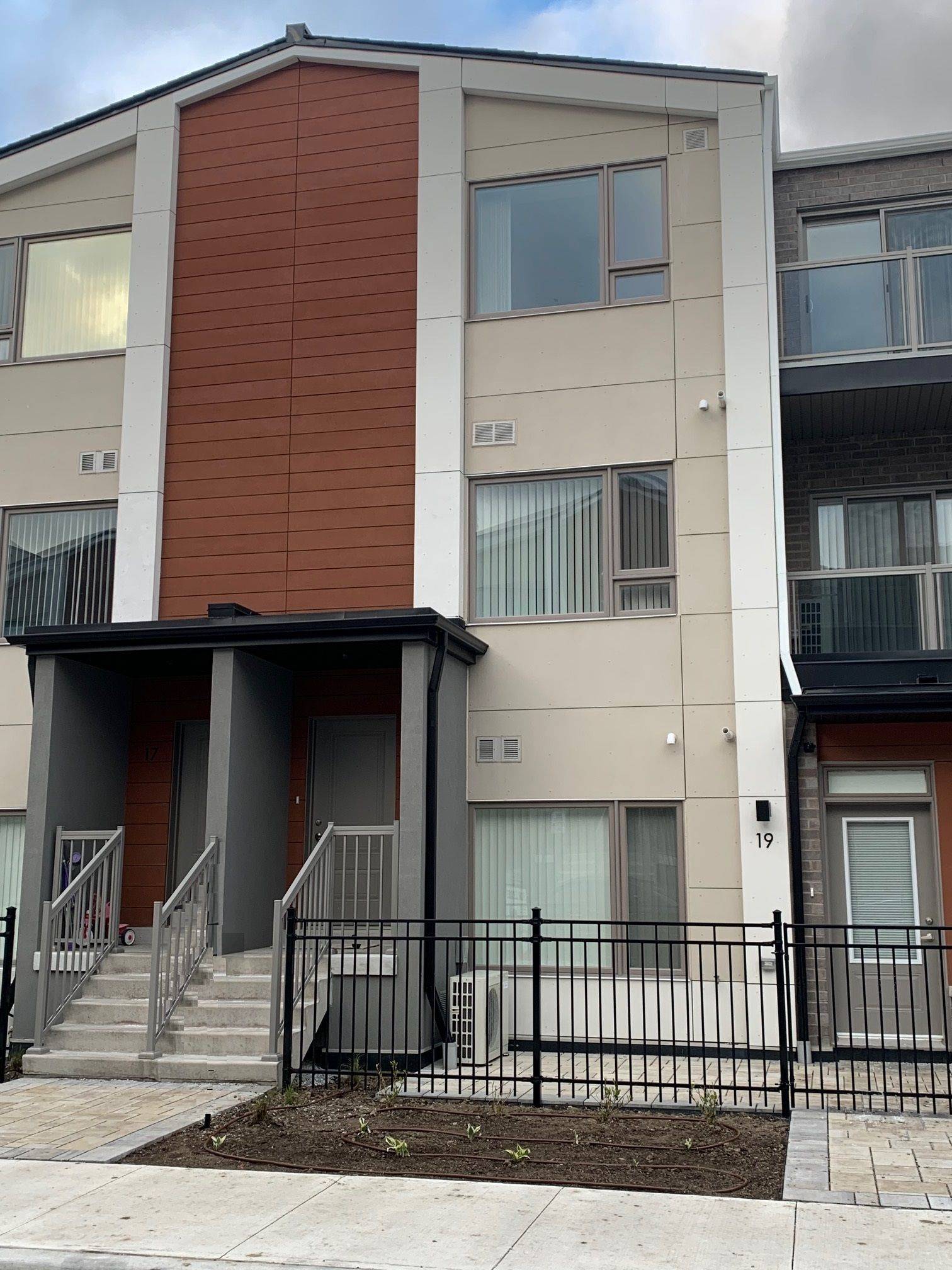 60 Orchid Place DR #18, Toronto E11, ON M1B 0C4