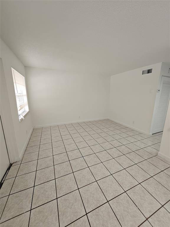 Fort Lauderdale, FL 33305,1150 NE 17th Ct #2