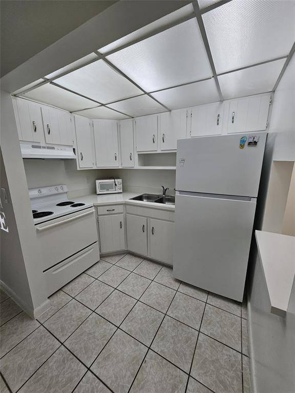 Fort Lauderdale, FL 33305,1150 NE 17th Ct #2