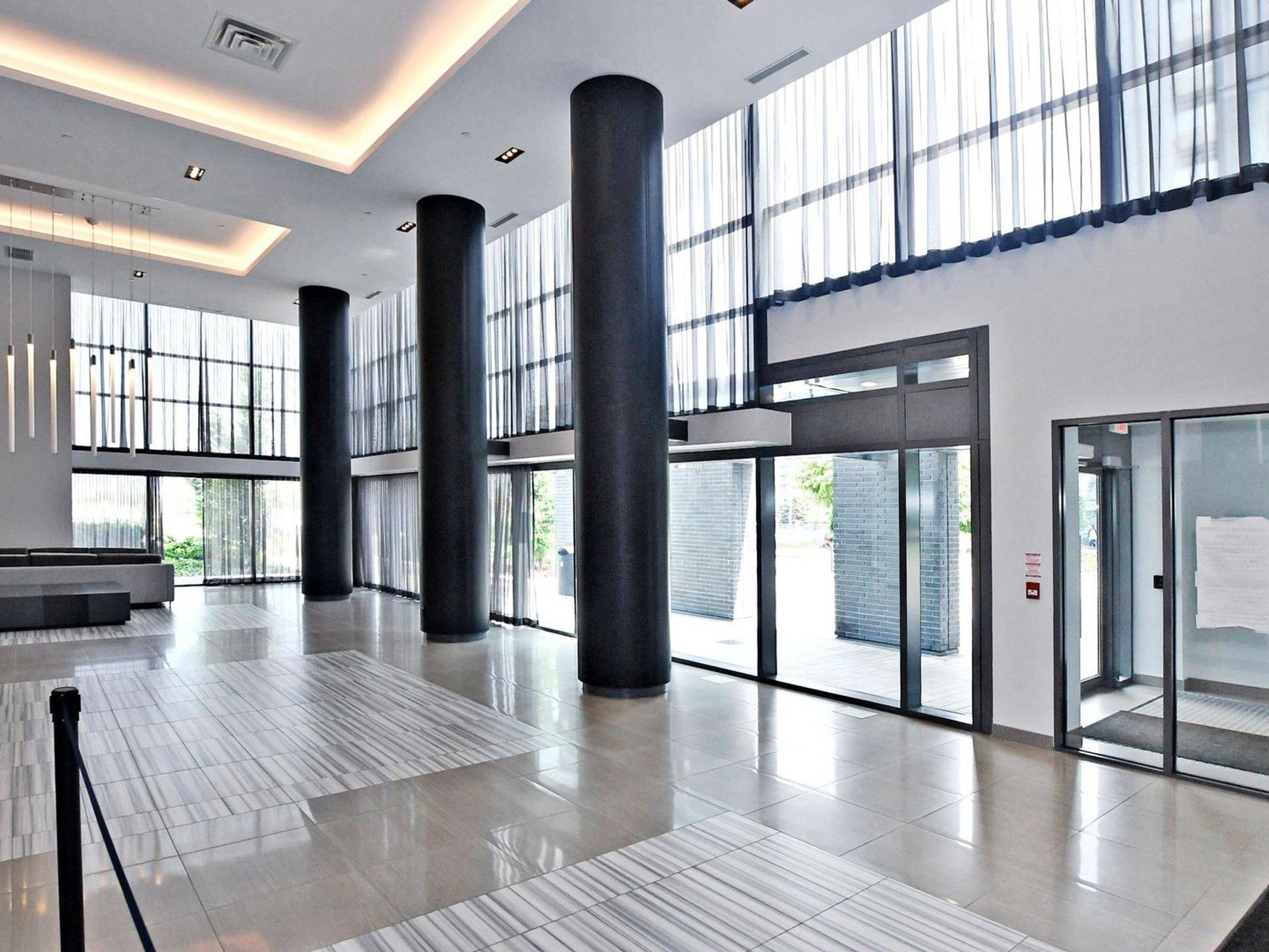 Richmond Hill, ON L4B 0G9,65 Oneida CRES #1203