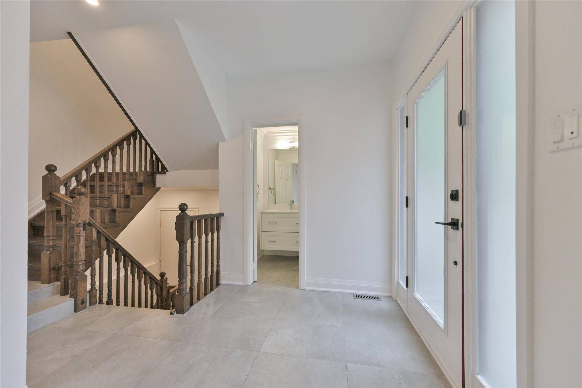 Markham, ON L3R 3Y5,44 Greencroft CRES