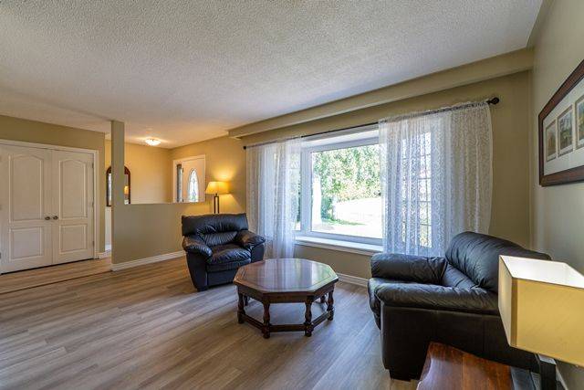 Orillia, ON L3V 2P5,363 Birch ST