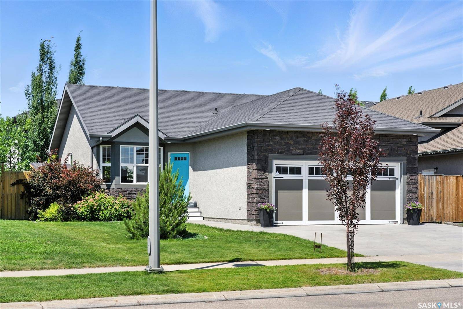 930 Hunter ROAD, Saskatoon, SK S7T 0P8