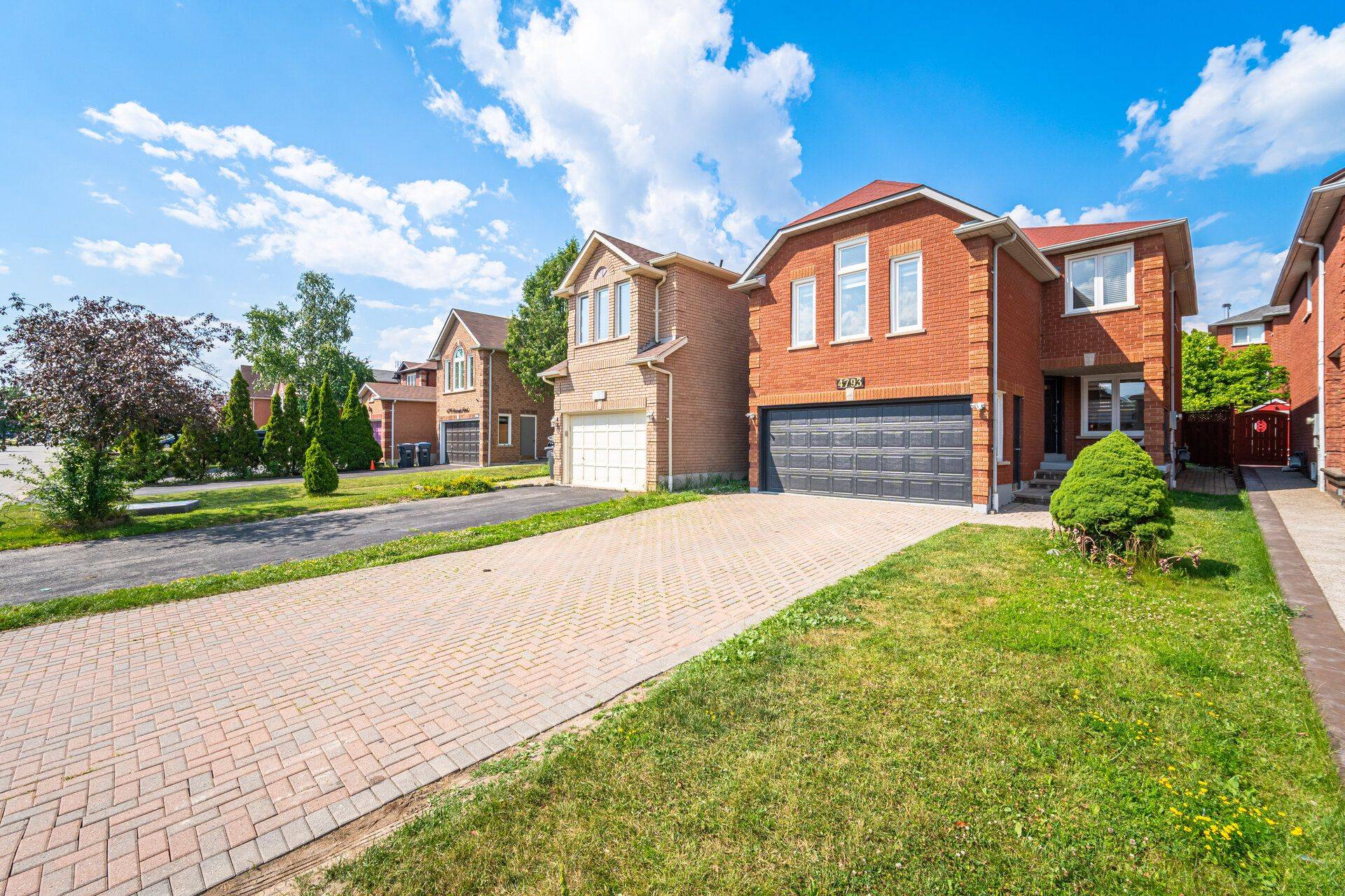 Mississauga, ON L5M 5N2,4793 Rosebush RD