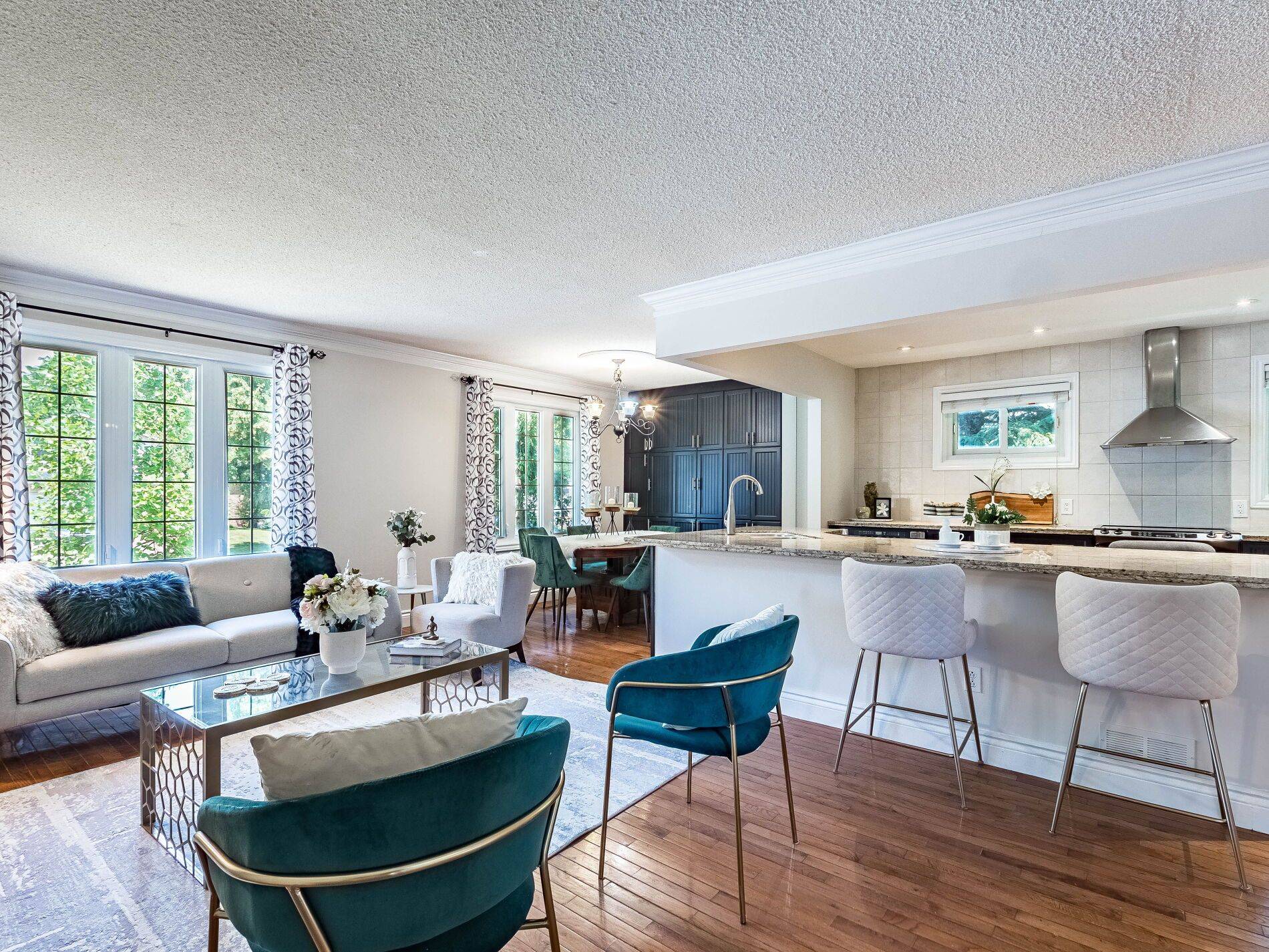 Oakville, ON L6L 2H4,2406 Ventura DR