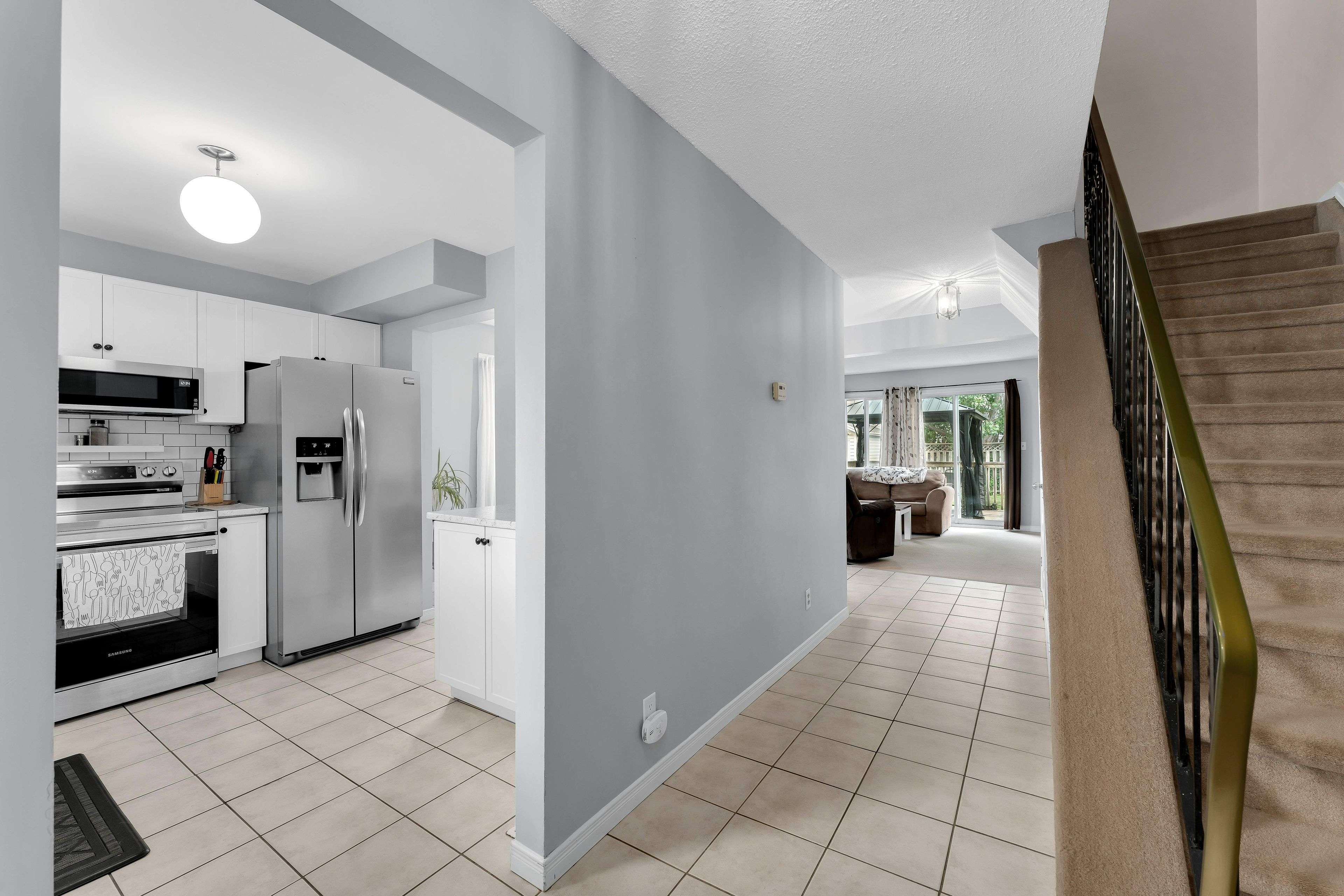 Kingston, ON K7P 2P8,869 Larchwood CRES