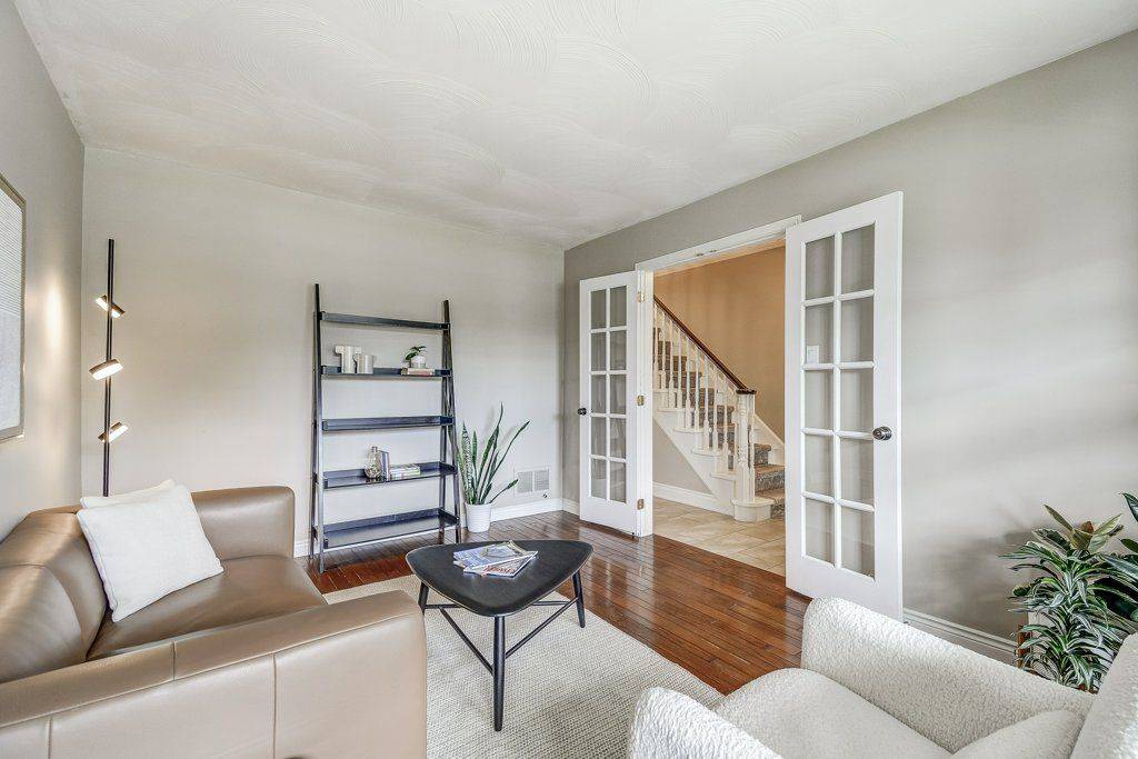 Hamilton, ON L8B 0G9,37 Culotta DR