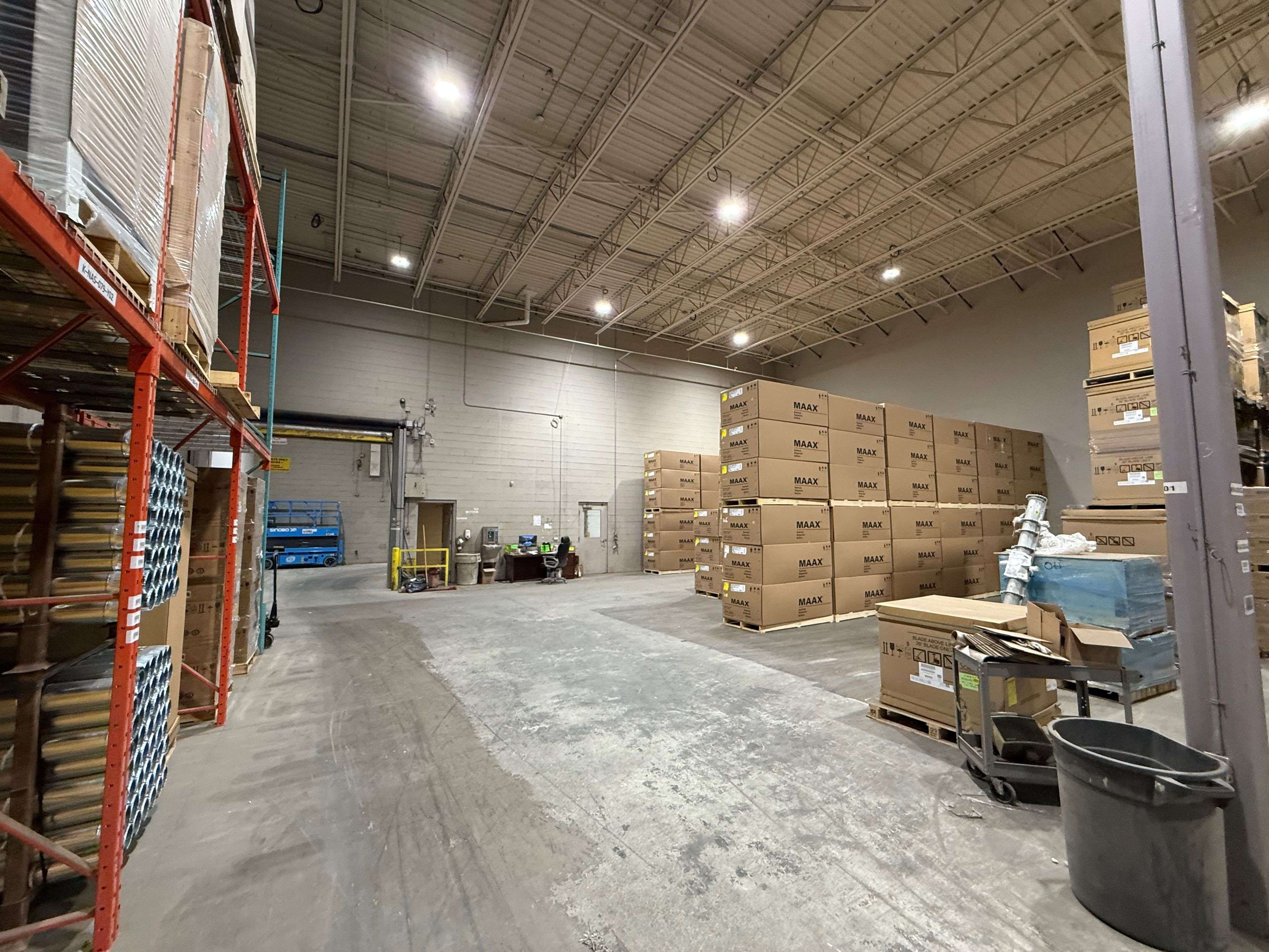 Cyrville - Carson Grove - Pineview, ON K1B 3M1,1165 Kenaston ST #unit 2