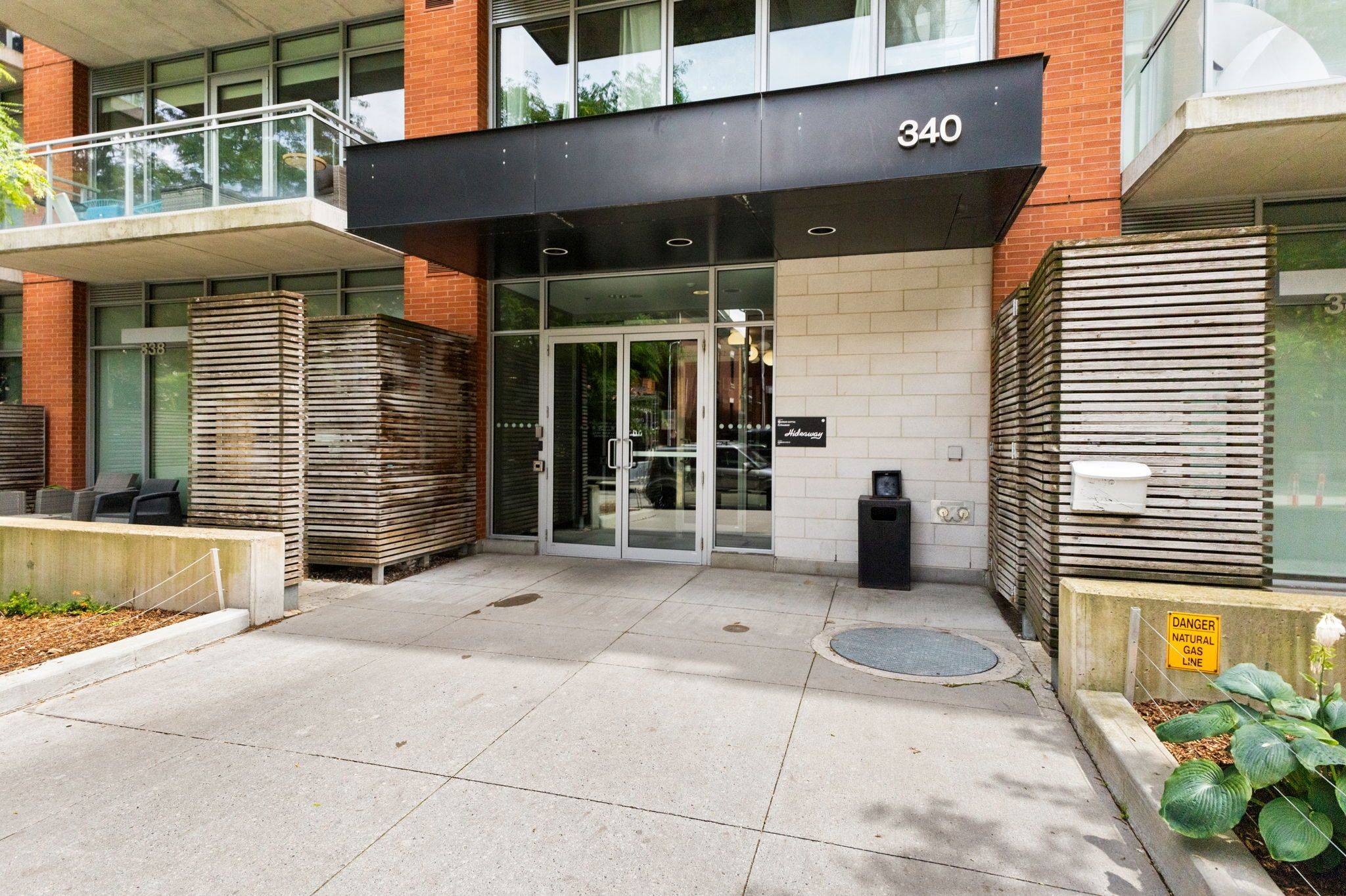 Ottawa Centre, ON K2P 1A4,340 Mcleod ST #232
