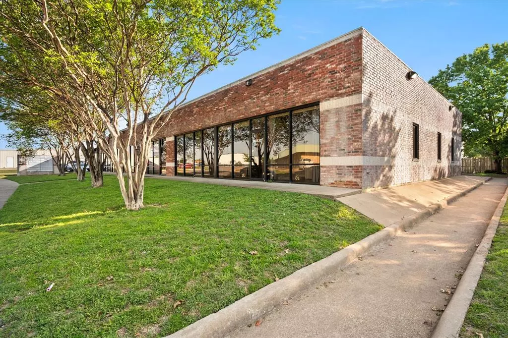 Waxahachie, TX 75165,201 Amanda Lane #300