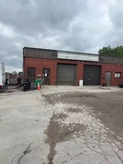 Toronto E07, ON M1S 1P9,2410 Midland AVE #8A
