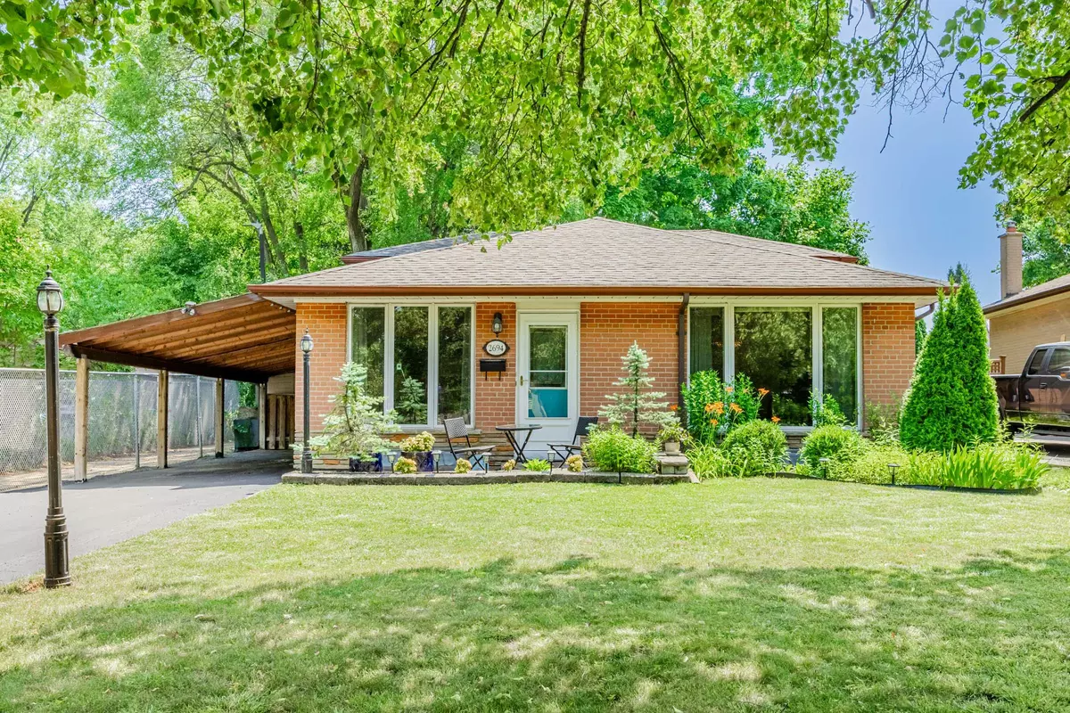 Mississauga, ON L5J 2B7,2694 Truscott DR