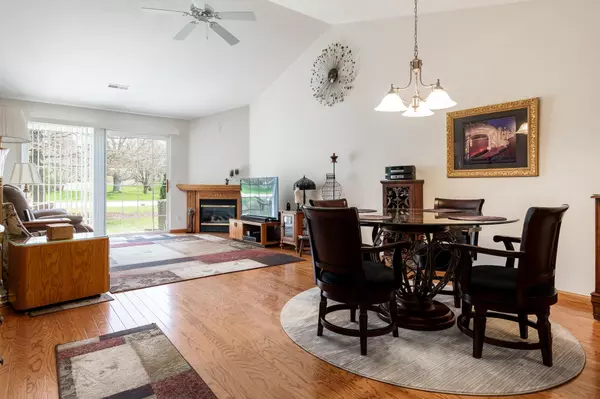 Rockford, IL 61107,1103 Shingle Oak Lane