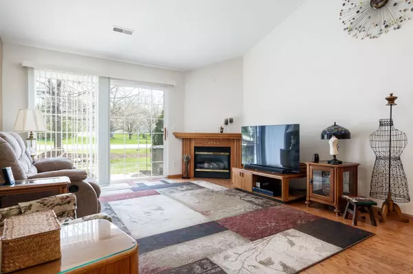 Rockford, IL 61107,1103 Shingle Oak Lane