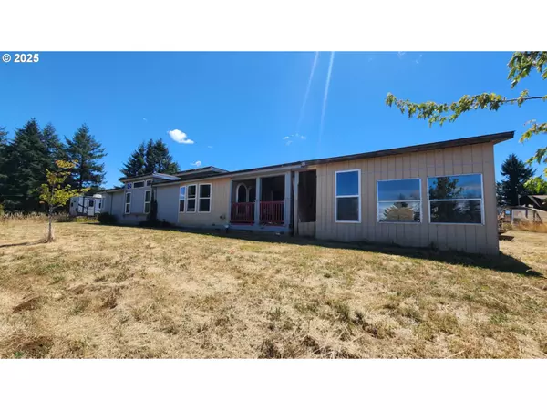 8325 SE SKY VISTA DR, Amity, OR 97101