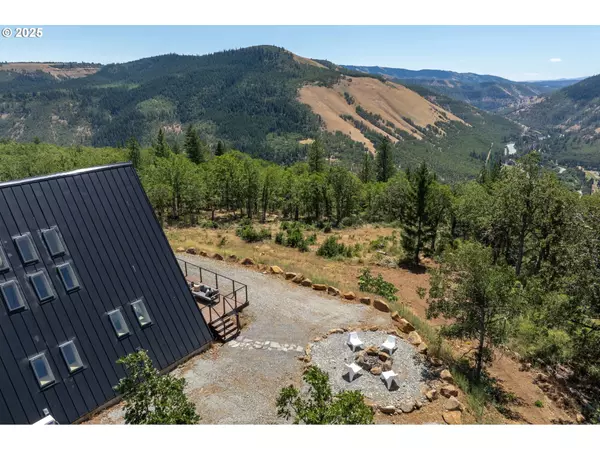 Lyle, WA 98635,20 INCLINE DR