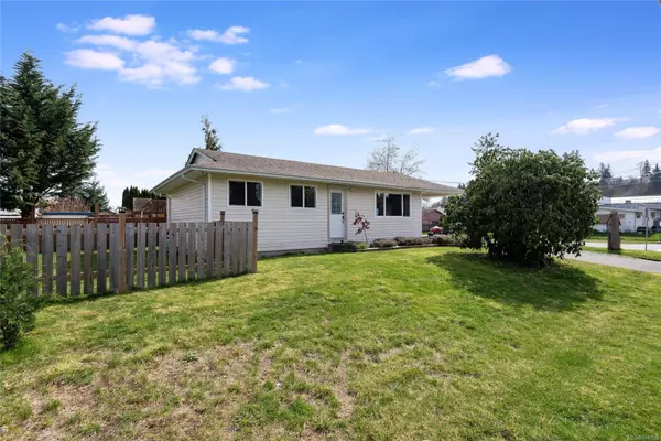 1890 15th Ave, Campbell River, BC V9W 4J9
